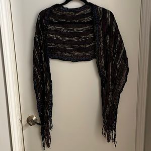 Super cute dressy shall or wrap